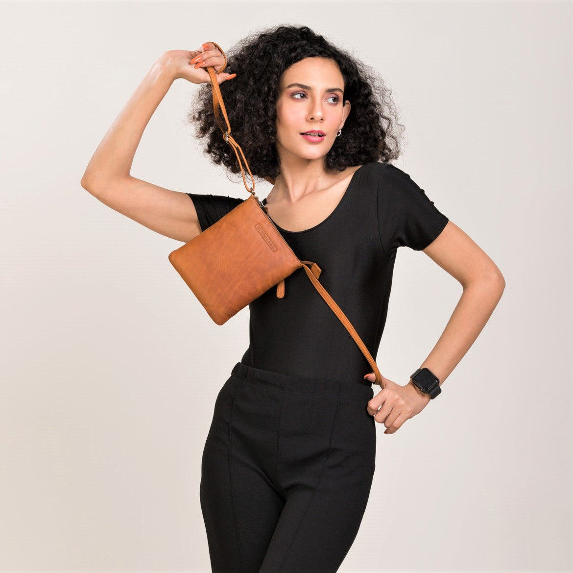 winternam umhaengetasche maja cognac_