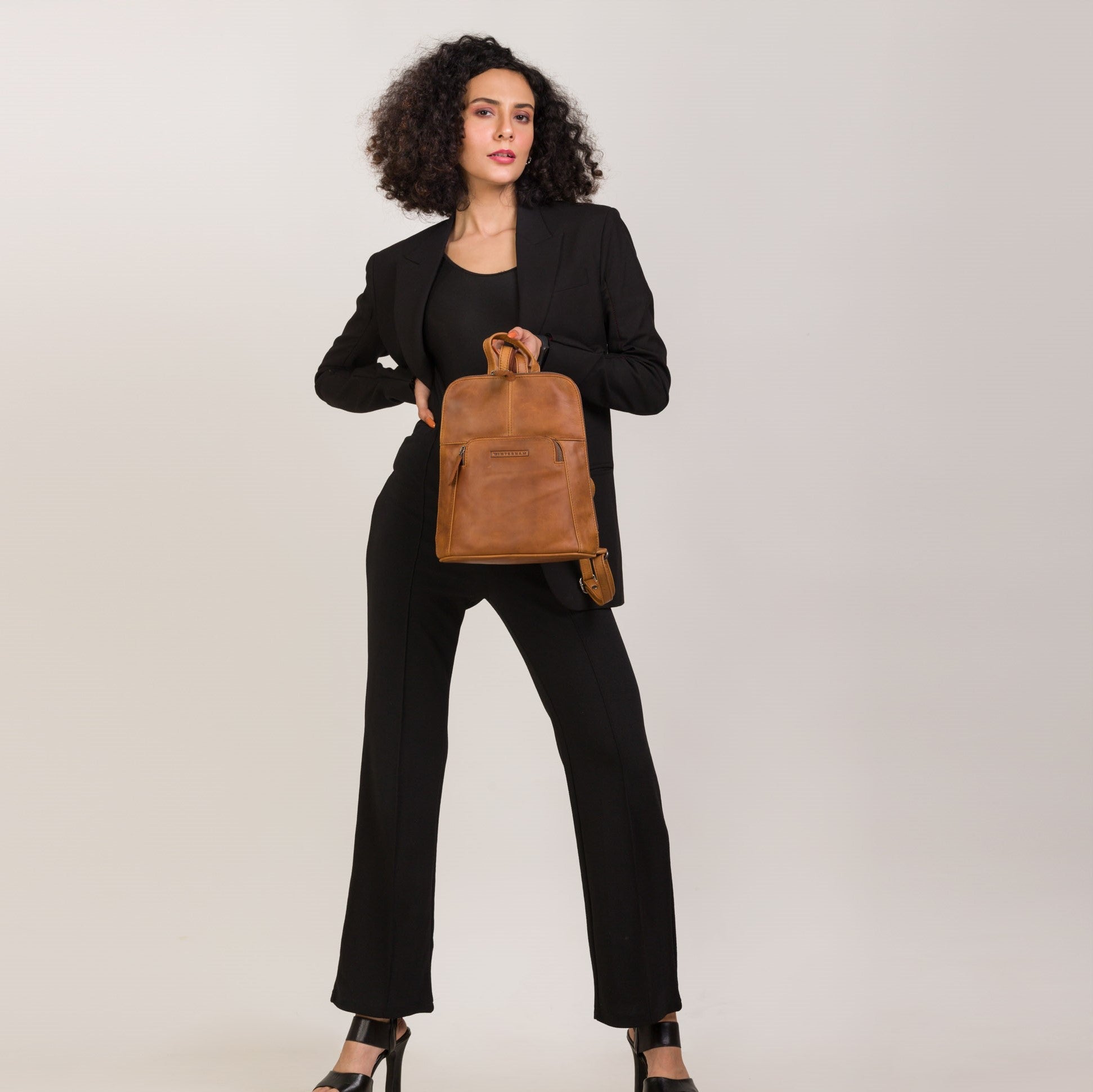 winternam cityrucksack caja cognac