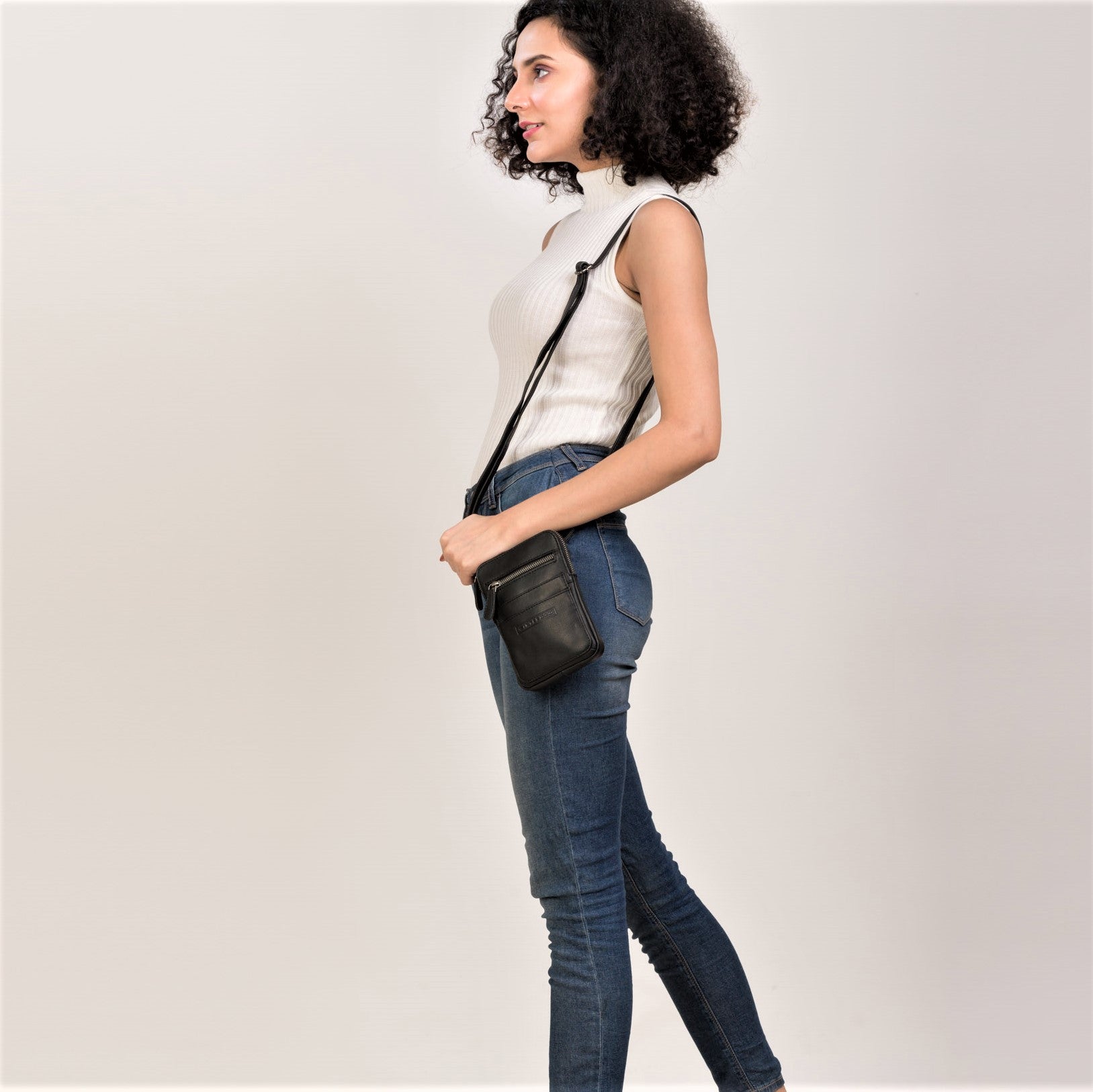 winternam phonebag lilla schwarz